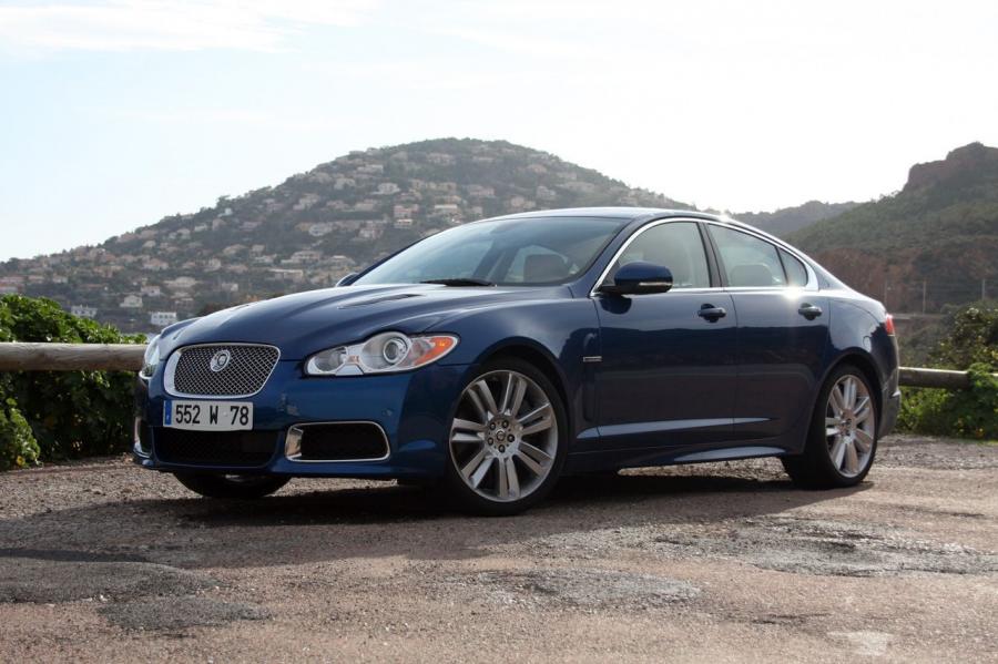  Jaguar XFR 2009 года  (фото 34 из 141)